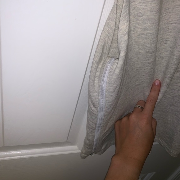 Athleta tank - Picture 2 of 6